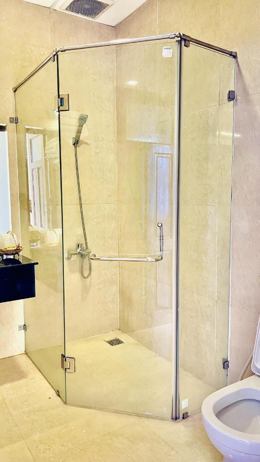 Nam Dong Hotel Далат Екстер'єр фото